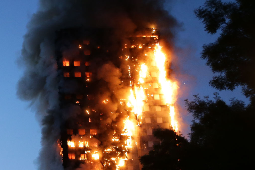 Fünf Hochhäuser in London werden aus Sicherheitsgründen evakuiert