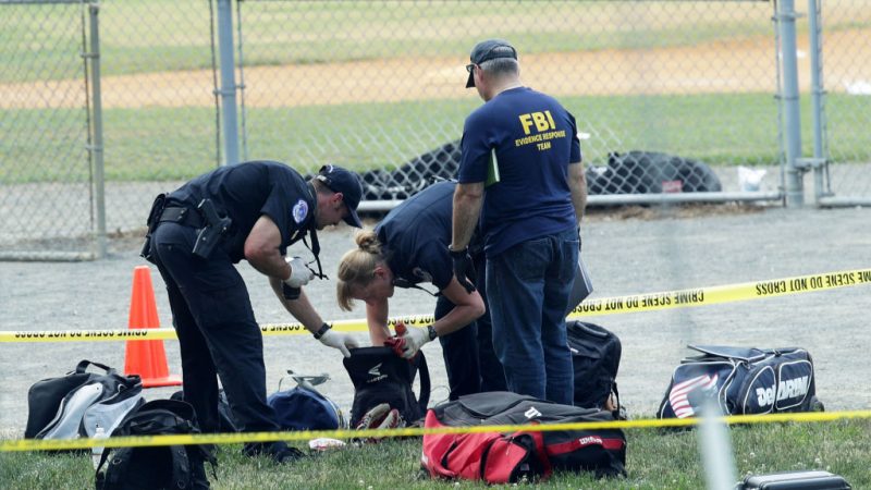 Donald und Melania Trump besuchen schwerverletzten Abgeordneten – Schütze war ein „fanatischer Linksaktivist“