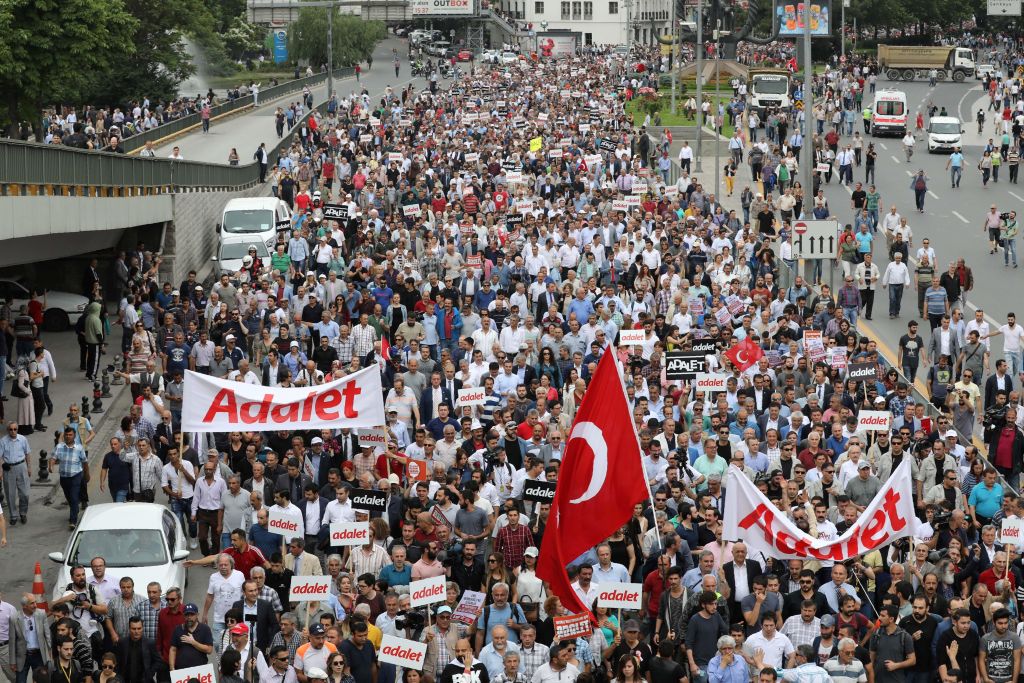 Türkische Opposition startet „Marsch für Gerechtigkeit“