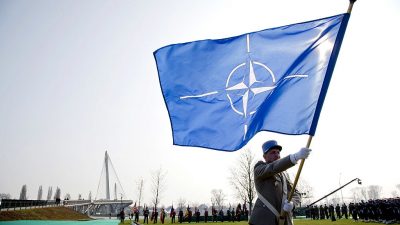 Nach verstärkter Truppenpräsenz: Nato sieht sich in Osteuropa bei Angriff umgehend kampfbereit