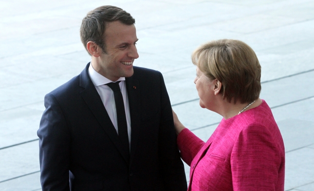 Parlamentswahl in Frankreich: Merkel gratuliert Macron