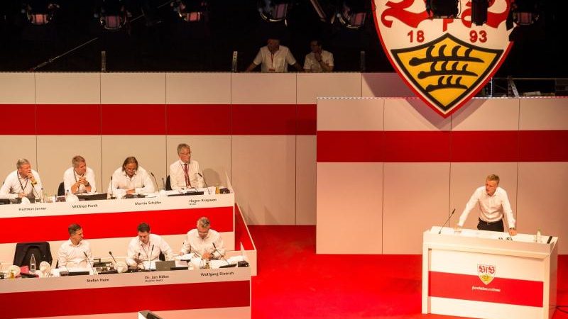 VfB Stuttgart darf Fußballer ausgliedern