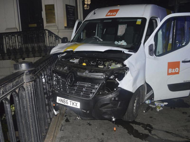 Polizei: Londoner Attentäter trugen Sprengstoff-Attrappen für „maximale Panik“