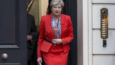 Tories und Nordirlands rechte Unionisten schließen Rahmenvertrag