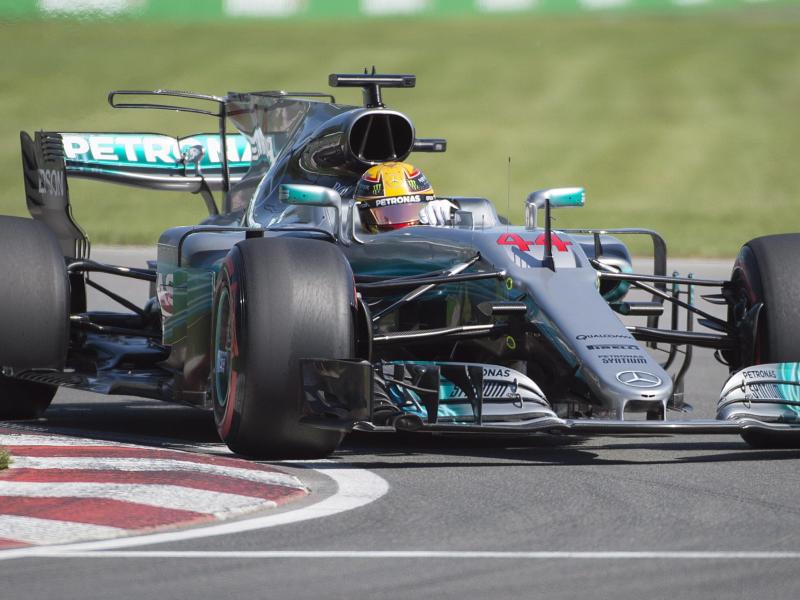Hamilton holt Pole Position – Vettel zweiter
