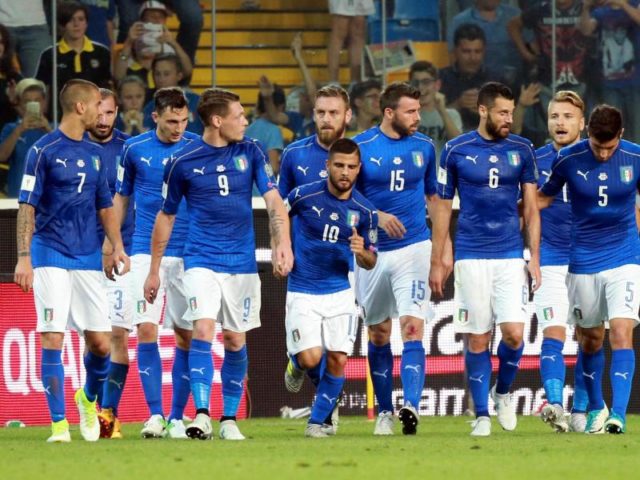 Die Italiener feiern einen 5:0-Erfolg gegen Lichtenstein. Foto: Alberto Lancia/dpa