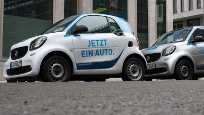 Daimler und BMW wollen ihre Carsharing-Dienste zusammenlegen