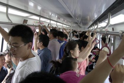 Peking: Mehr als hundert Verletzte bei Unfall in U-Bahn