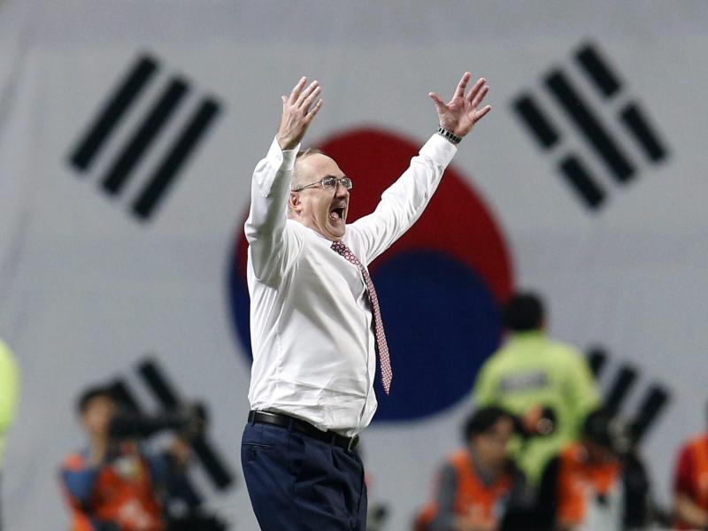 Südkoreas Fußball-Verband trennt sich von Coach Stielike