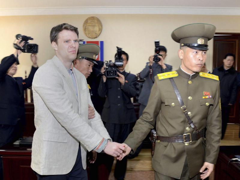 „Schurkenstaat“: Warmbiers Eltern verklagen Nordkorea wegen Folter und Mord