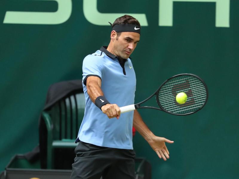 Federer in Halle im Eiltempo ins Halbfinale
