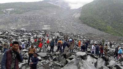 Suche nach 118 Vermissten nach Erdrutsch in China geht weiter