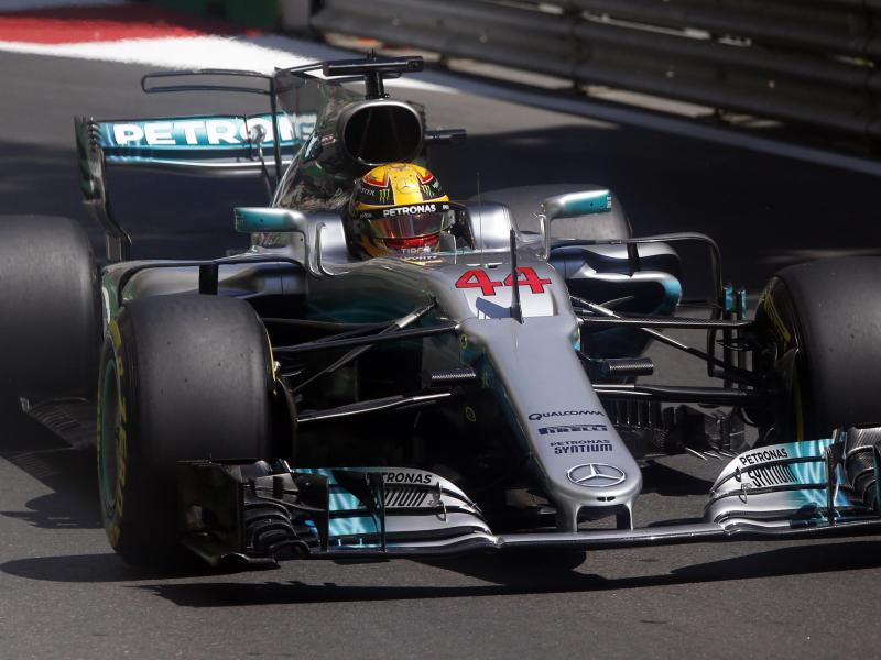 Hamilton in Baku vorn: Mit 66. Pole Position jetzt vor Senna