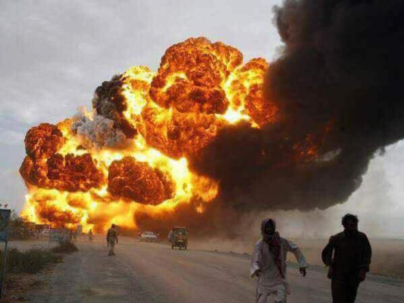 153 Tote nach Tanker-Explosion in Pakistan