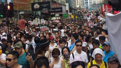 Hongkong: Zahlreiche Geschäftsinhaber beteiligen sich an Protesten gegen Auslieferung an China