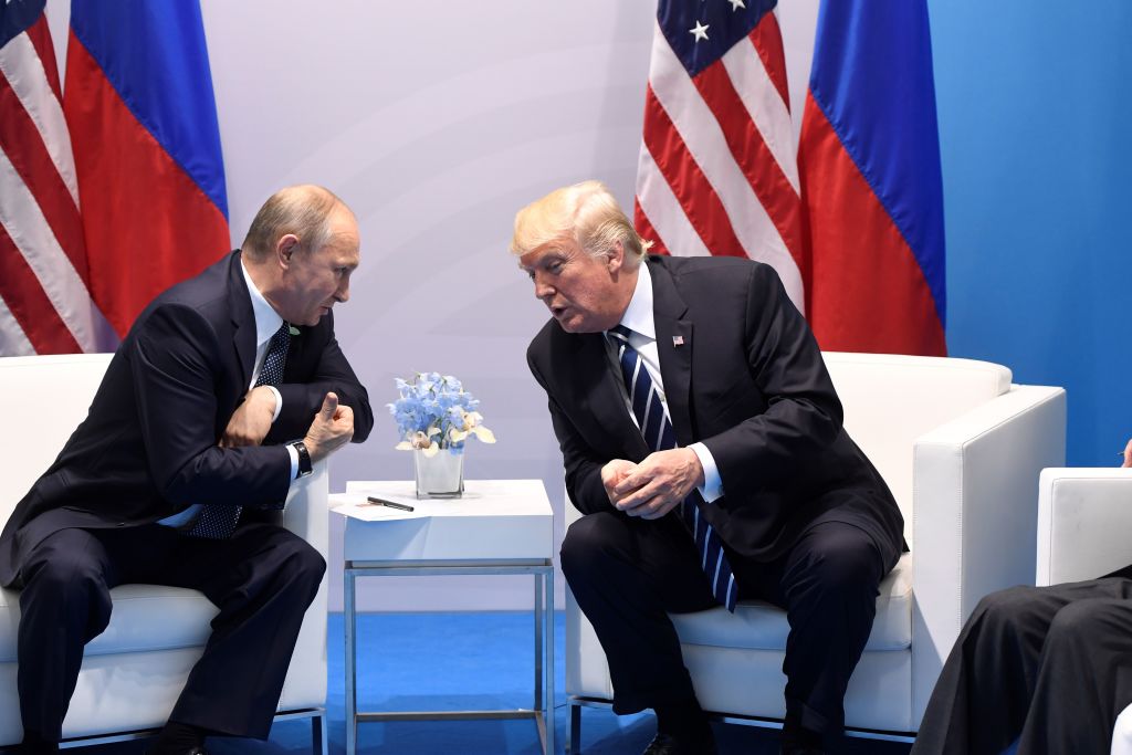 „Wer hätte das gedacht?“ – Trump: Treffen mit Putin könnte leichter werden als der Nato-Gipfel