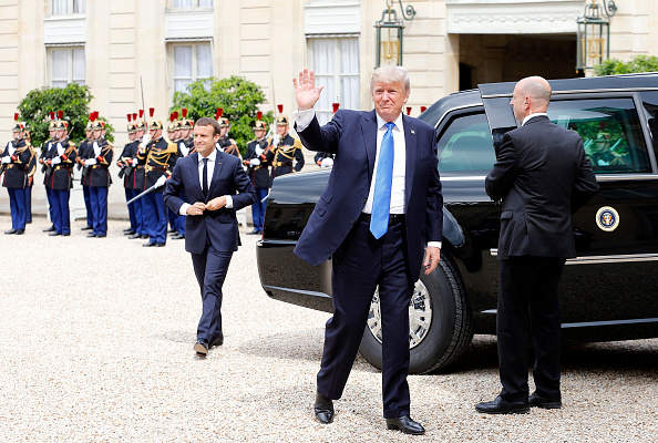 Protokoll: Trump und Macron bekräftigen „unsterbliche Bande“ von Frankreich und USA