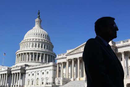 US-Senat billigt neue Russland-Sanktionen – Putin: Moskau wird auf diese “Frechheit” reagieren