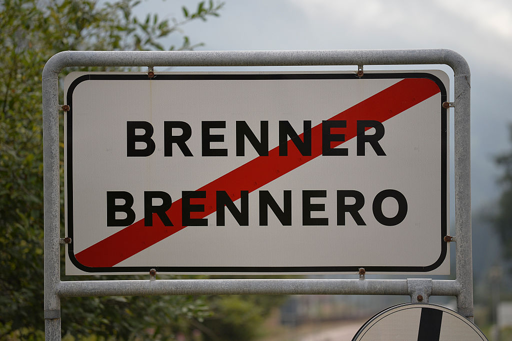 CSU-Generalsekretär Scheuer unterstützt Grenzkontrollen am Brenner – Der Staat hat die Aufgabe sein Territorium zu schützen