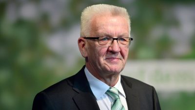 Hessen: Grünen-Ministerpräsident Kretschmann tritt nun doch wieder zur Landtagswahl an