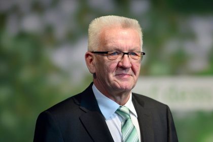 Kretschmann: “Werde dazu beitragen, dass Grüne zweistellig werden”