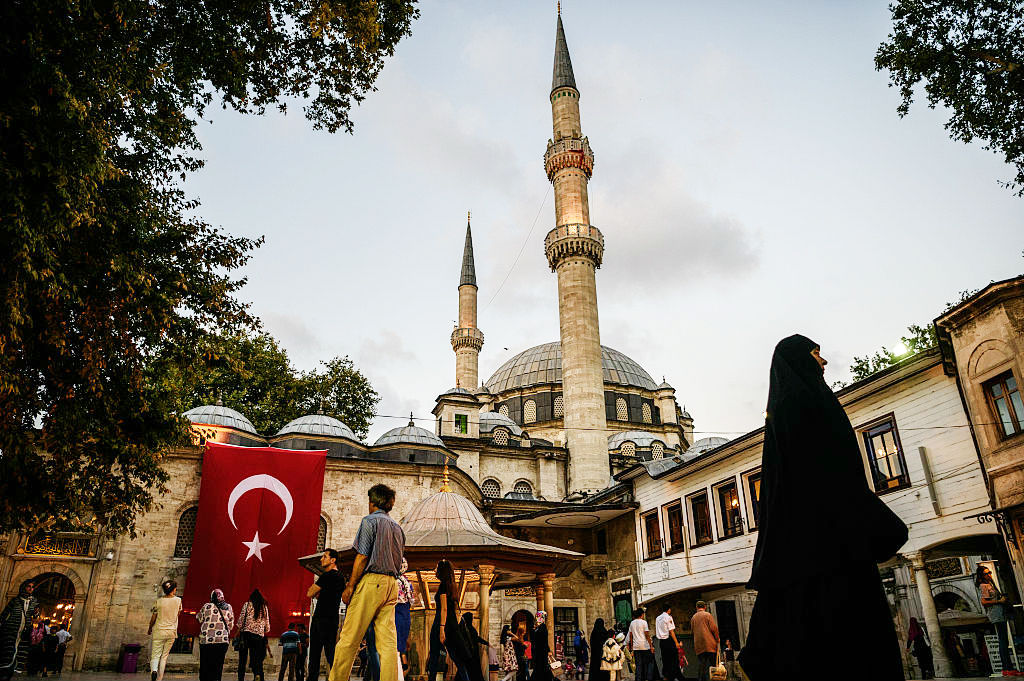 Linke fordert Abschiebestopp für Türken