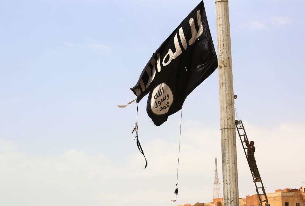Experte: IS-Untergang wird Terrorismus nicht beenden – IS-Kämpfer werden Welt mit Anschlägen überziehen