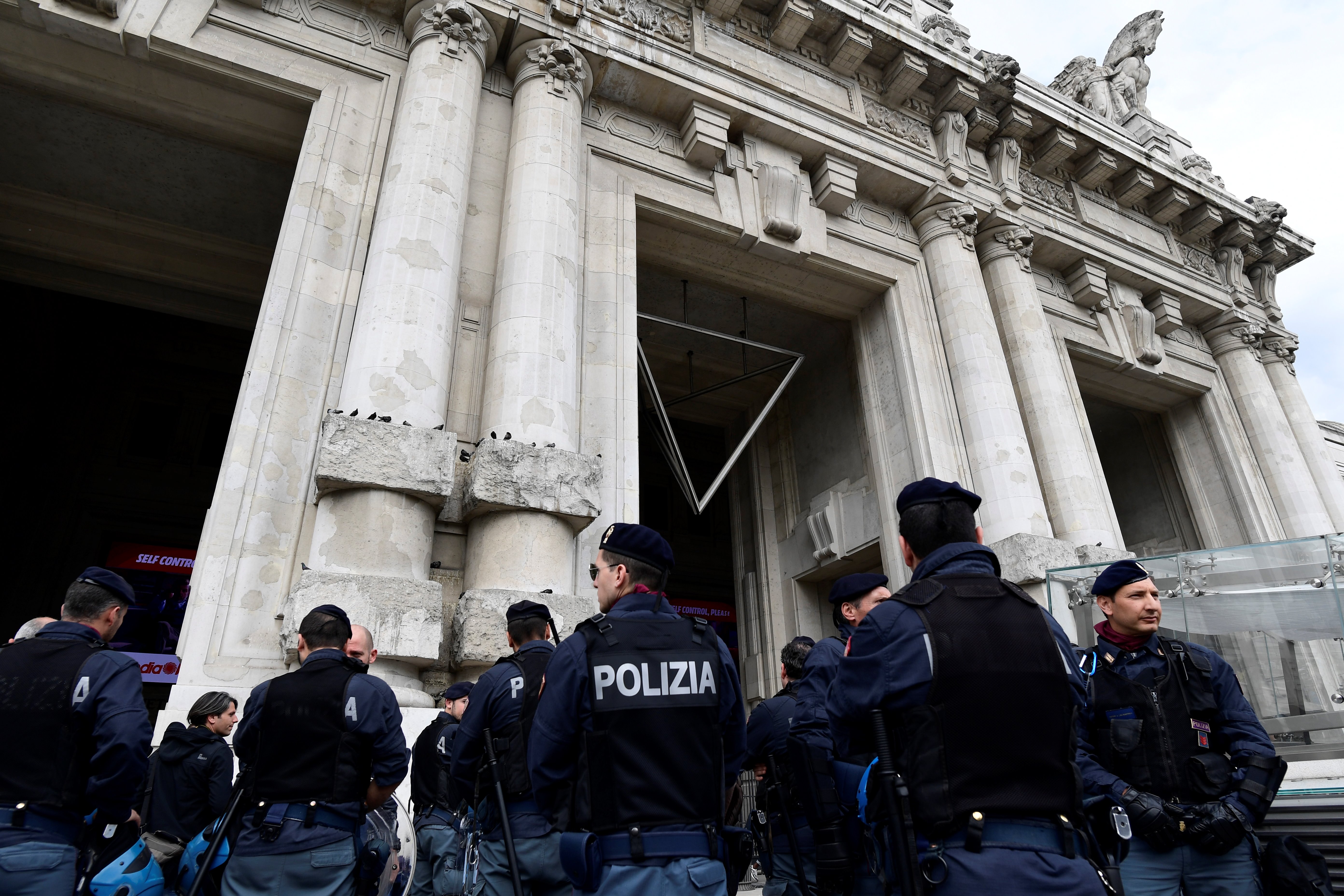 Bahnhofs-Razzia Mailand: Dutzende Festnahmen nach Drogen-Dealerei und Kriminalität