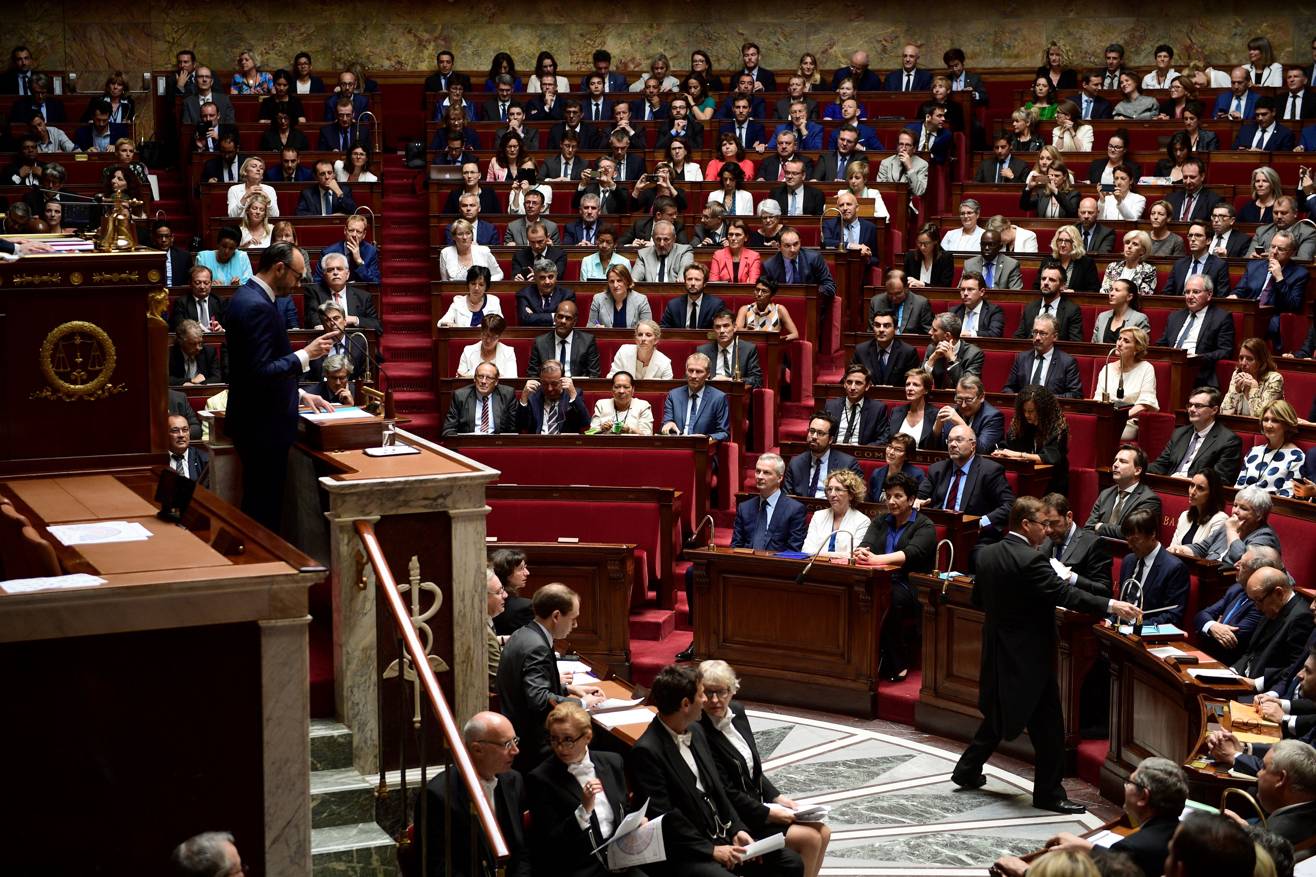 Französisches Parlament beschließt sechste Verlängerung des Ausnahmezustands