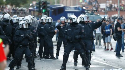 Polizei sperrte G20-Demonstranten grundlos ein