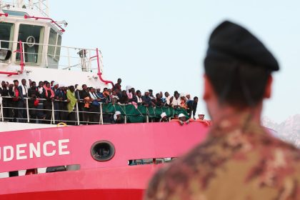 Italien: Proteste gegen Migranten eskalieren – “Soziale Revolte steht vor der Tür”