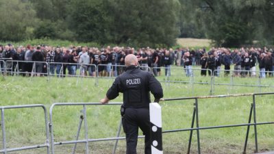 „Rock gegen Überfremdung“: Erneut Rechtsrock-Konzert im thüringischen Themar – 500 Polizisten im Einsatz