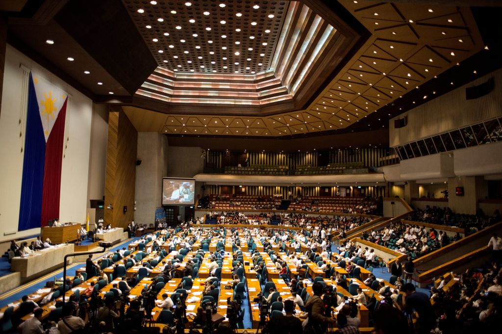 Philippinen: Kongress stimmt Verlängerung des Kriegsrechts im Süden zu