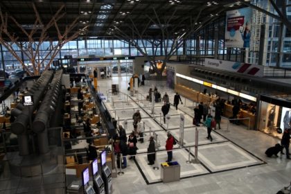 Verschärfte Polizeipräsenz am Stuttgarter Flughafen wegen Ausspähverdacht