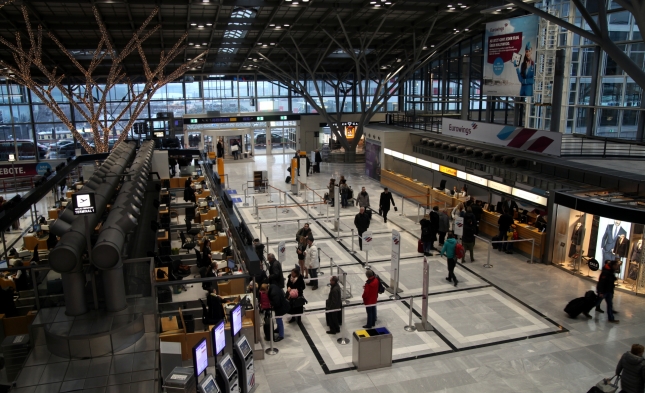 Verschärfte Polizeipräsenz am Stuttgarter Flughafen wegen Ausspähverdacht