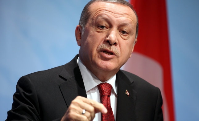 Vural Öger: Erdogans „Kopf ab“-Drohung nur eine Redewendung