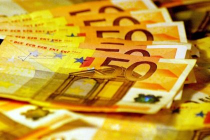 Immer mehr Renten an Hinterbliebene aus eingetragenen Lebenspartnerschaften