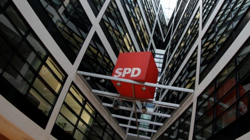 SPD-Politiker wollten Koalition von Rot-Rot-Grün ausschließen – Martin Schulz hält sich diese Option offen