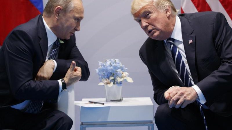 Trumps „Geheimdinner mit Putin“: US-Medien kritisieren Gespräch vor aller Augen