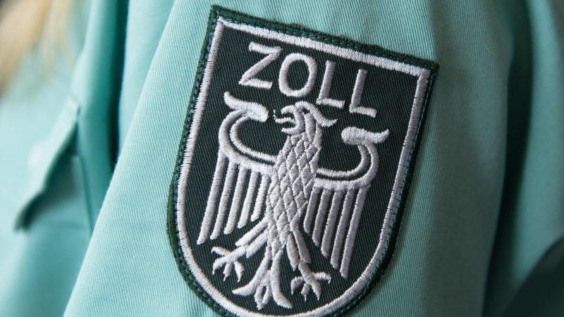 NRW: Zoll gelingt bislang größter Schlag gegen organisierte Schwarzarbeit – 1120 Fahnder im Einsatz