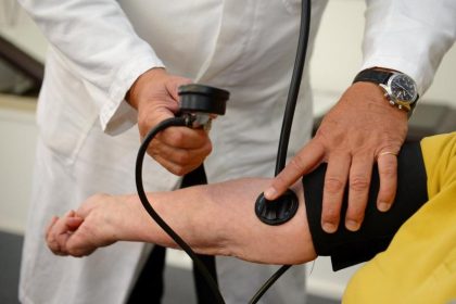 Gesetzliche Krankenkassen lehnen Honorarerhöhung für Ärzte ab