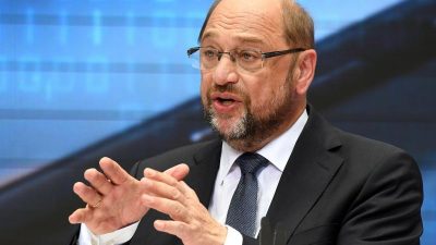 Martin Schulz: Merkel kann gern „in mein Kabinett eintreten“