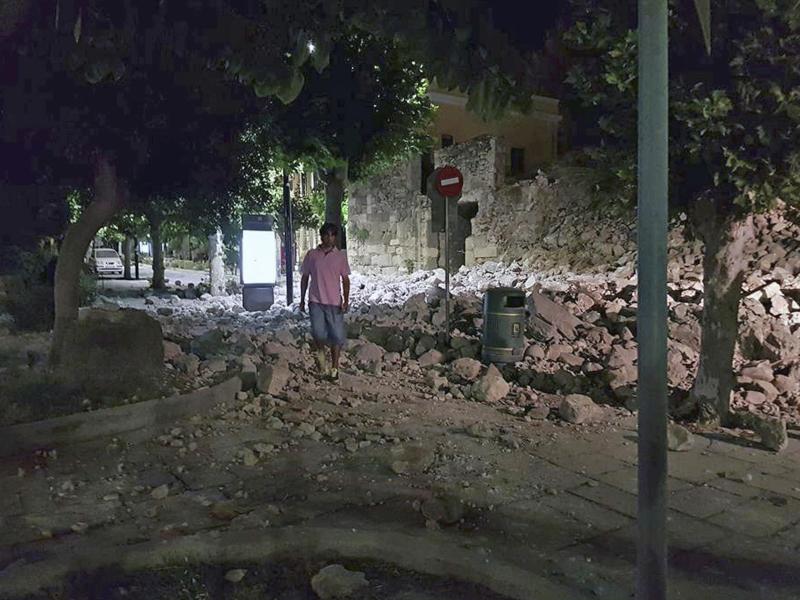 Zwei Touristen bei Erdbeben in der Ägäis-Region getötet