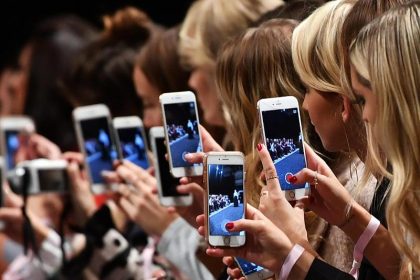 GfK: Im zweiten Quartal Rekordnachfrage nach Smartphones