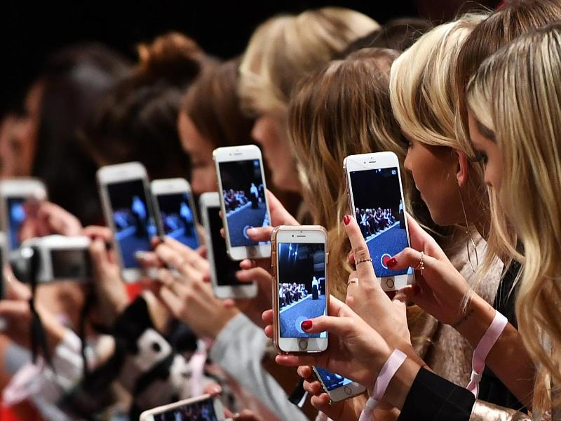 GfK: Im zweiten Quartal Rekordnachfrage nach Smartphones