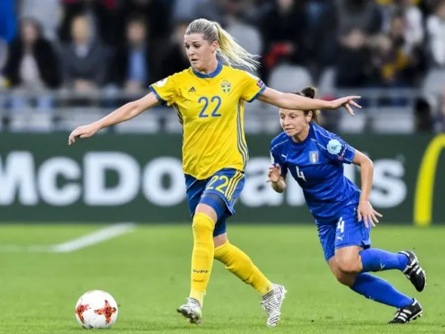 Schweden tat sich schwer gegen bissige Italienerinnen. Foto: Carl Sandin/dpa