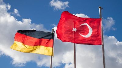 Drei von vier Deutschen befürworten Wirtschaftssanktionen gegen die Türkei