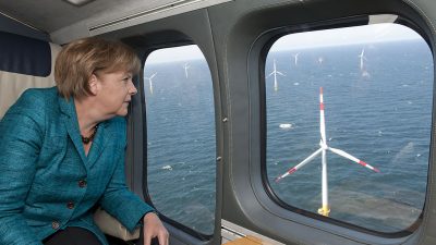 Helikopter der Bundesregierung nicht einsatzbereit: Merkel nutzt Polizei-Hubschauber – zuletzt für Urlaub