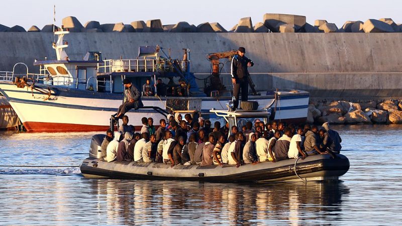 „Hochqualitatives Flüchtlingsboot“: Chinesische Hersteller verkaufen Schlepperboote online