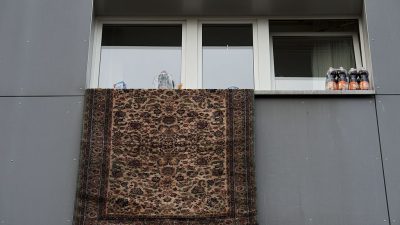 Asylbewerber räumen vollmöblierte Wohnung leer – Vermieter: „Wir stehen kurz vor dem Ruin“